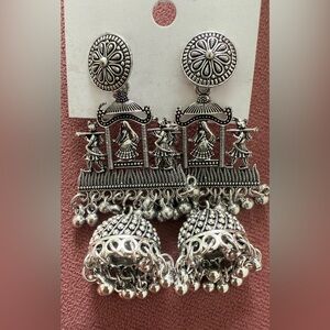 Elegant Silver Jumka oxidized Earrings